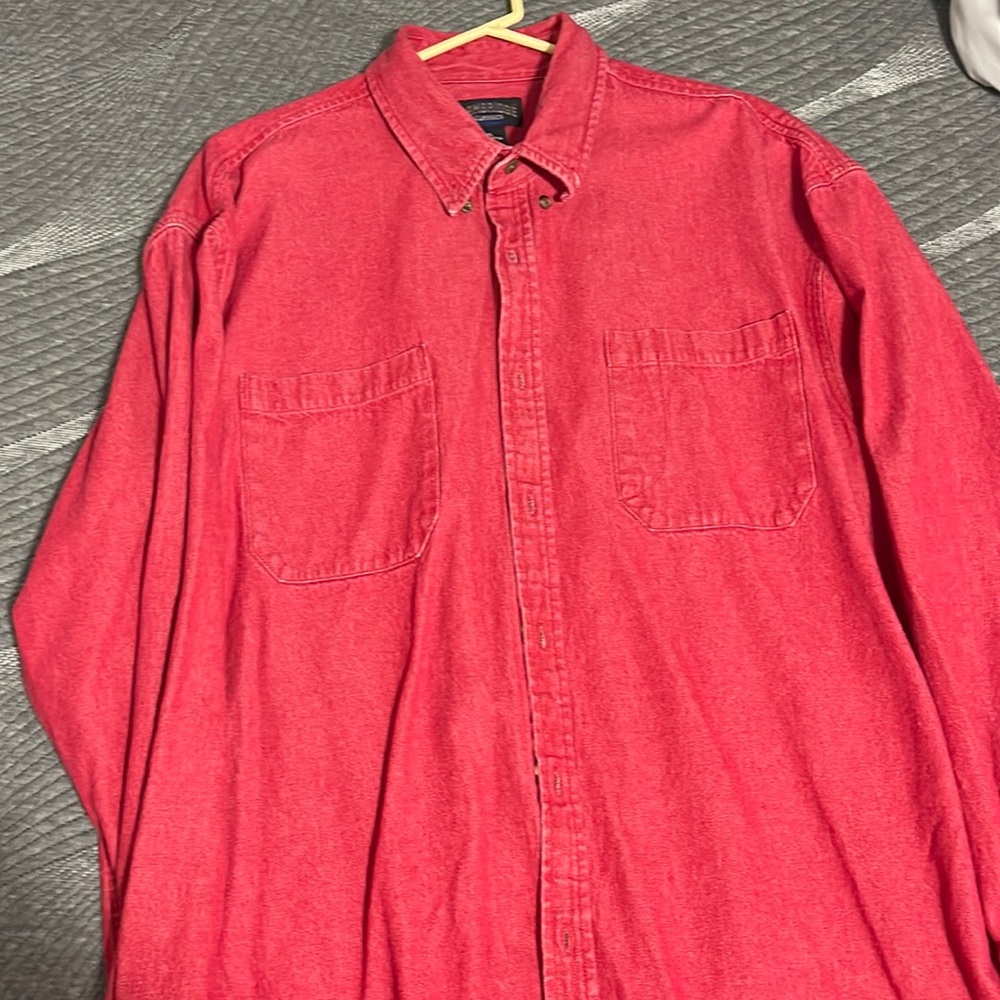 Red Cambridge Button-up Classic - Size XL